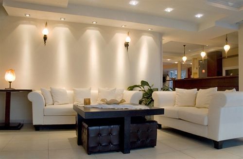9 Queens Hotel 4*